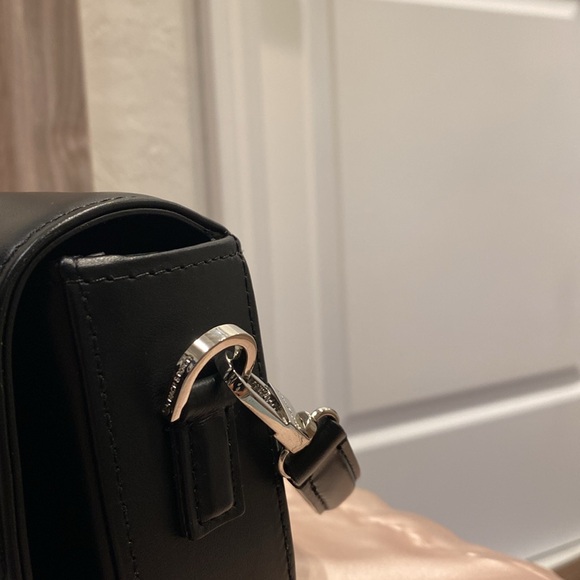 Mach and mach shoulder bag - Picture 4 of 10